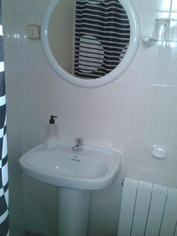 Hostal Santa Teresa Reus Kültér fotó
