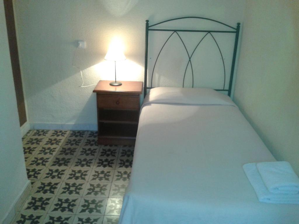 Hostal Santa Teresa Reus Kültér fotó