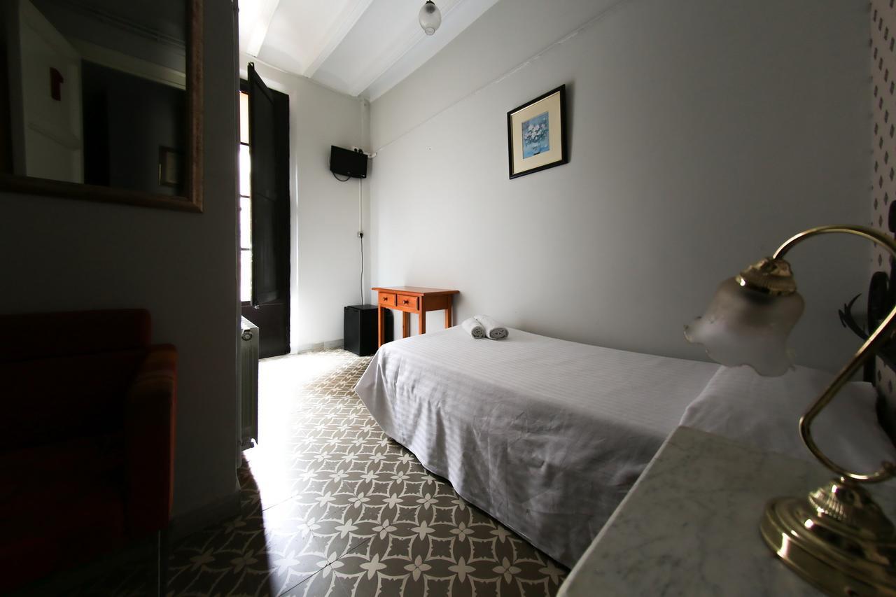 Hostal Santa Teresa Reus Kültér fotó